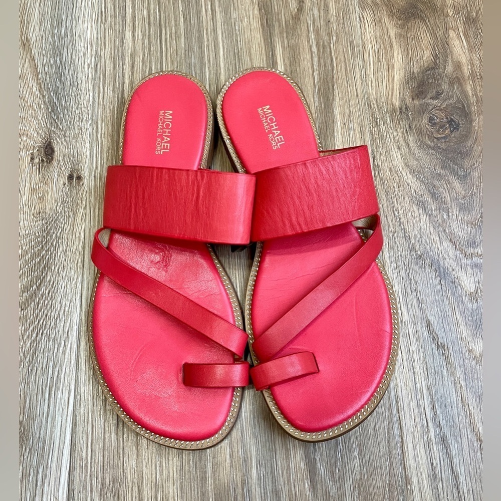 MICHAEL KORS PRATT SANDAL GRAPFRUIT SIZE 8.5 EUC